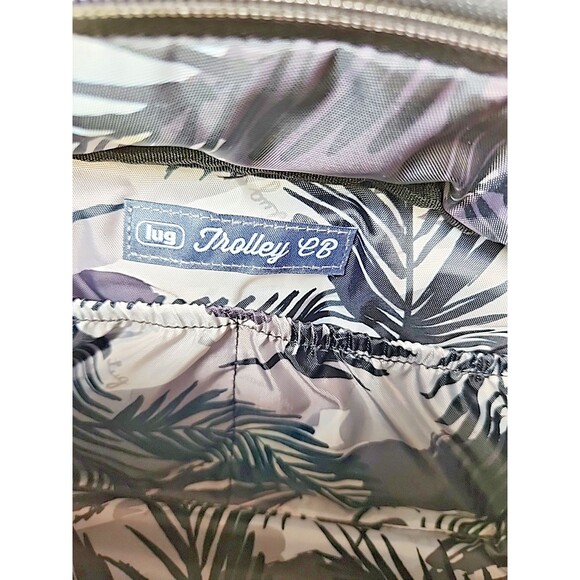 Lug Trolley 2 Crossbody Bag Metallic Black Tote Makeup Crafts Travel Cruise - Picture 12 of 14